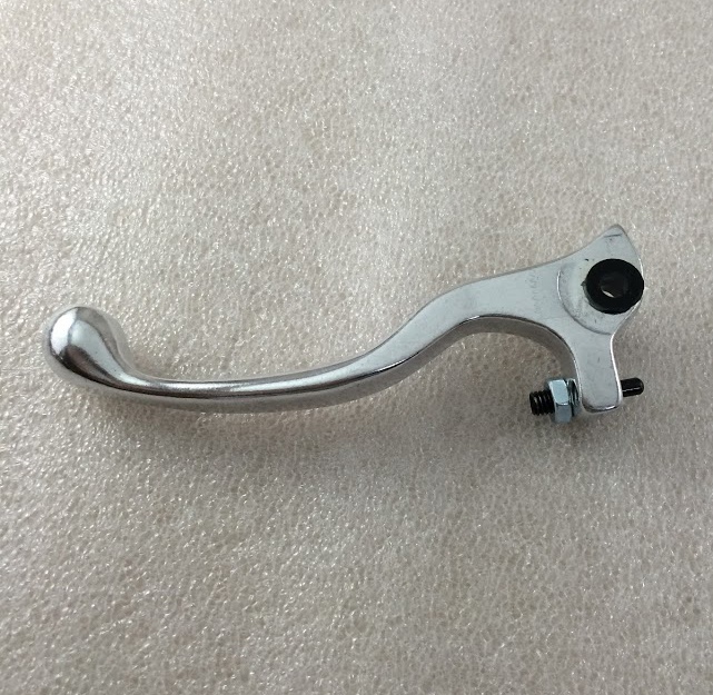 Maneta embrague mediana bomba grande Maneta embrague mediana bomba grande