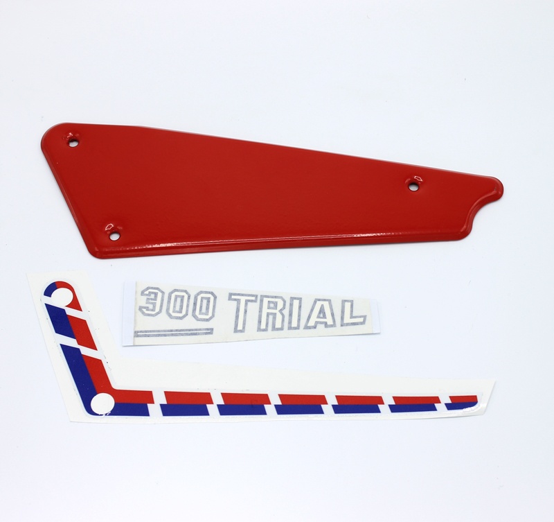 w08127-JUEGO-ADHESIVOS-PLACAS-ALUMINIO-FANTIC-300 Kit adhesivos y placas laterales aluminio Fantic 300