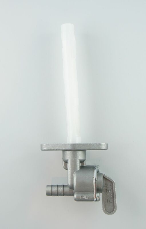 W08312 GRIFO GASOLINA SALIDA TRASERA